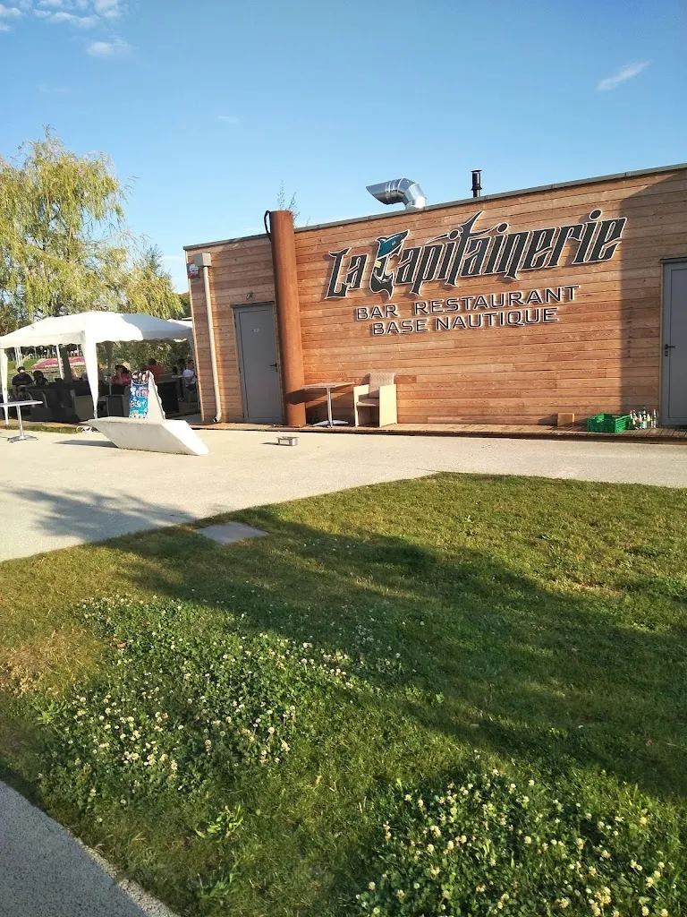 La capitainerie_Château-Thierry_slider_image_1