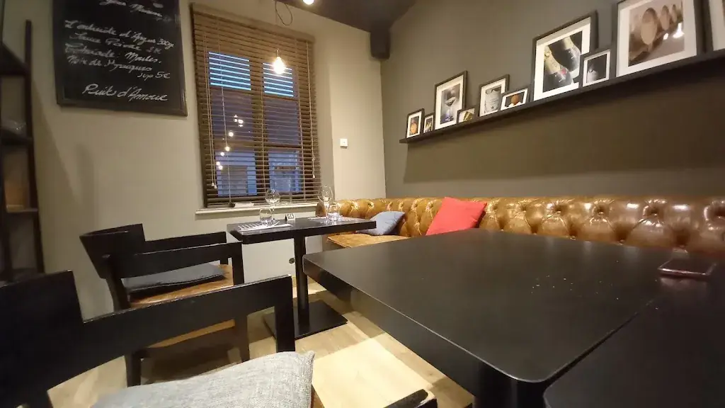 Le Bistro Chic_Ageux_slider_image_1