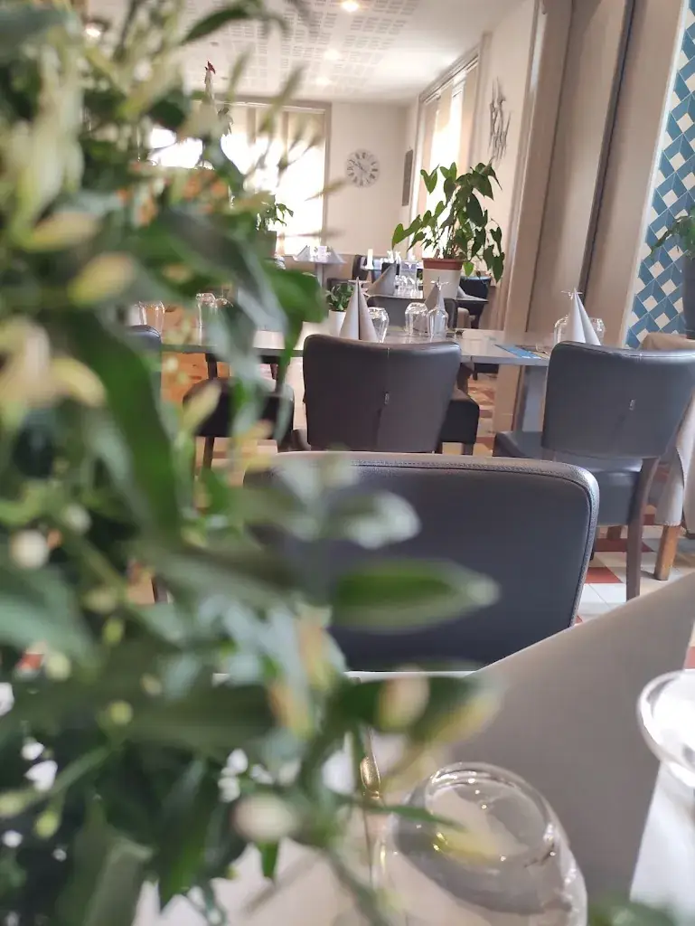 Restaurant La Gentillère_Cleppé_slider_image_1