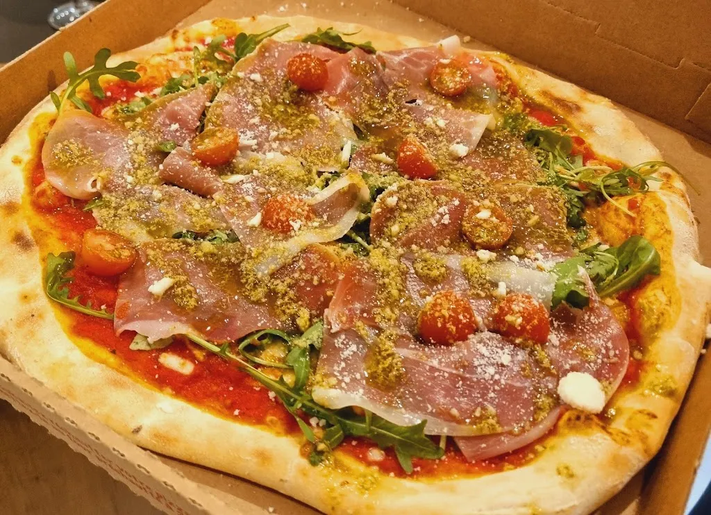 Bella Pizza_Chaumont-en-Vexin_slider_image_2