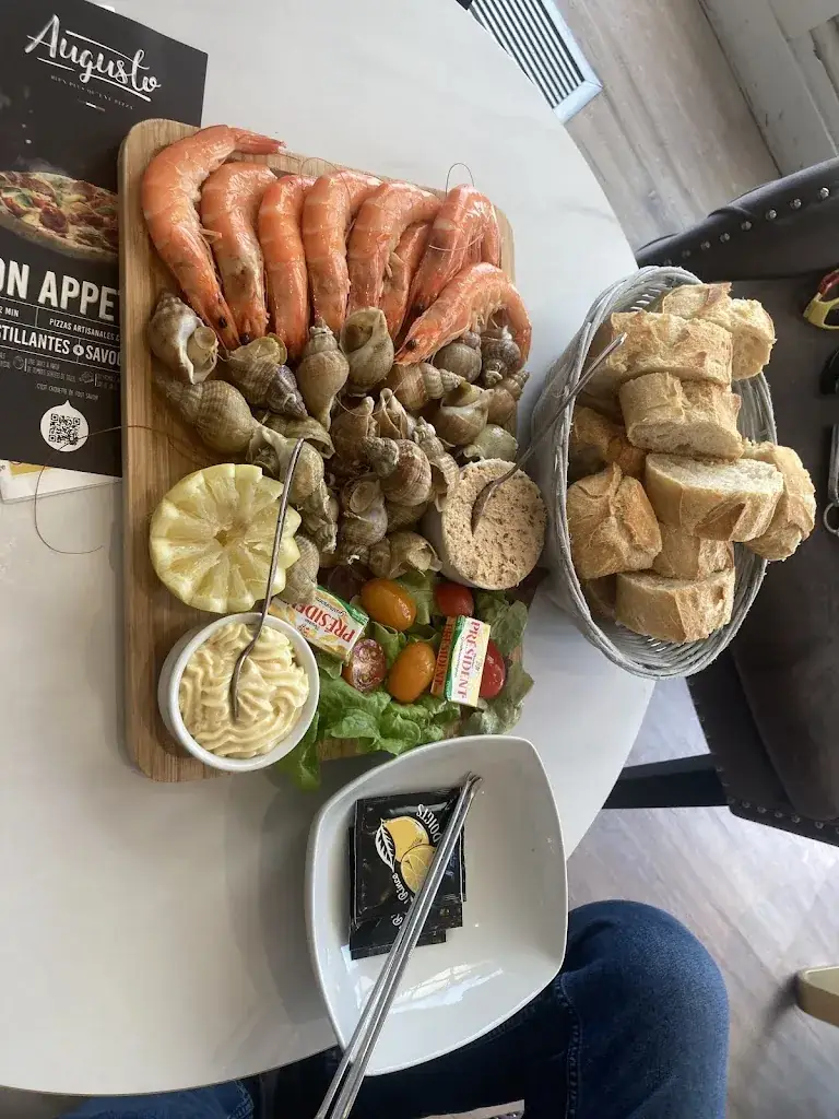 Maciej Ch_Restaurant Du Casino_Cayeux-sur-Mer_review