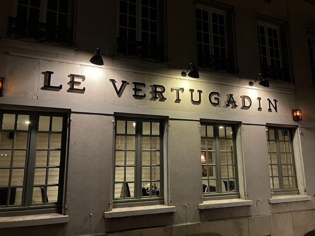 Le Vertugadin restaurant in Chantilly