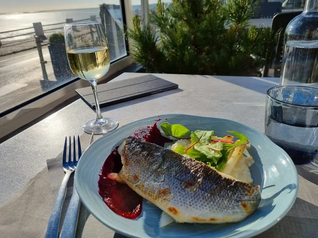 Olga Rastrigina_Bellevue_Crotoy_review