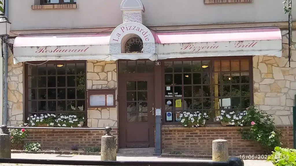 La Pizzardie restaurant in Coincy