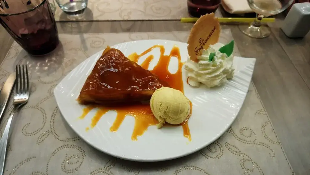 Restaurant Le Syracuse_Chauny_slider_image_2