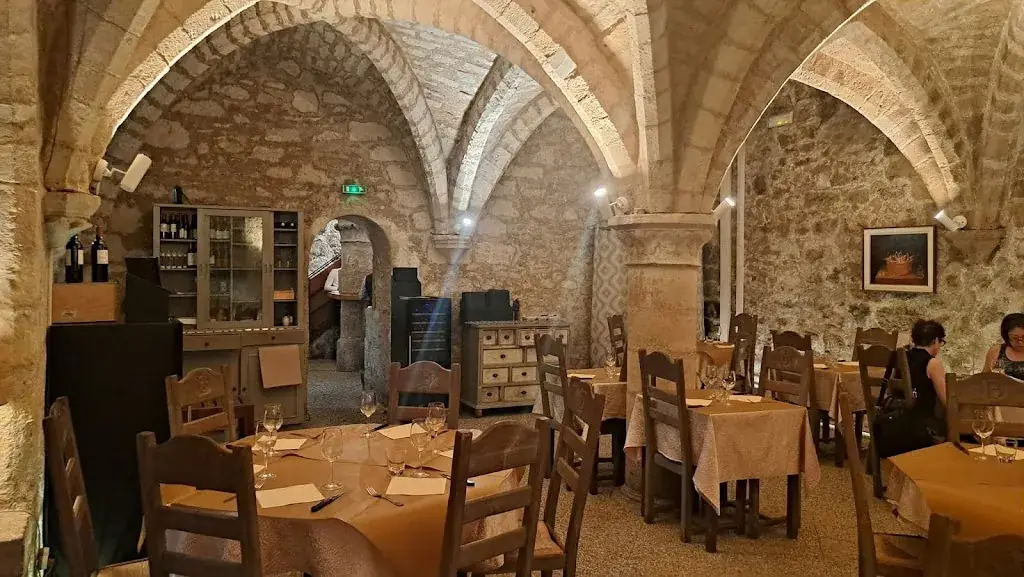 Le Gril Des Barbares_Senlis_slider_image_3