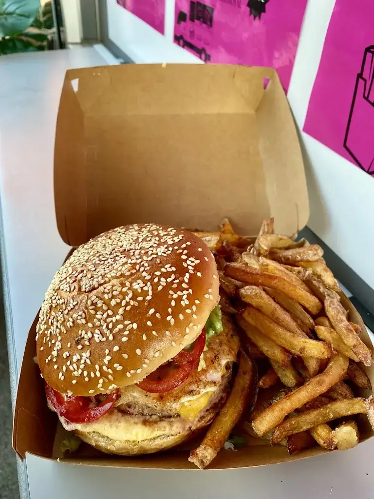 Dimitar Atanasov_Chez Ju et Cha_Capinghem_review