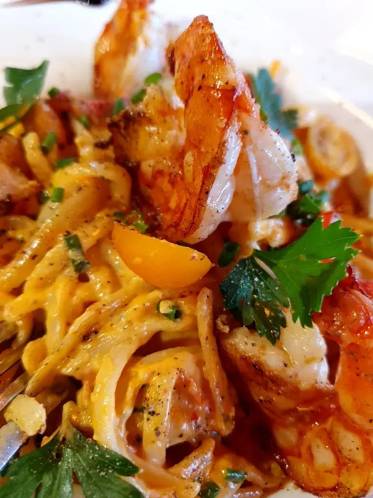 L'Avenue_Chantilly_slider_image_2