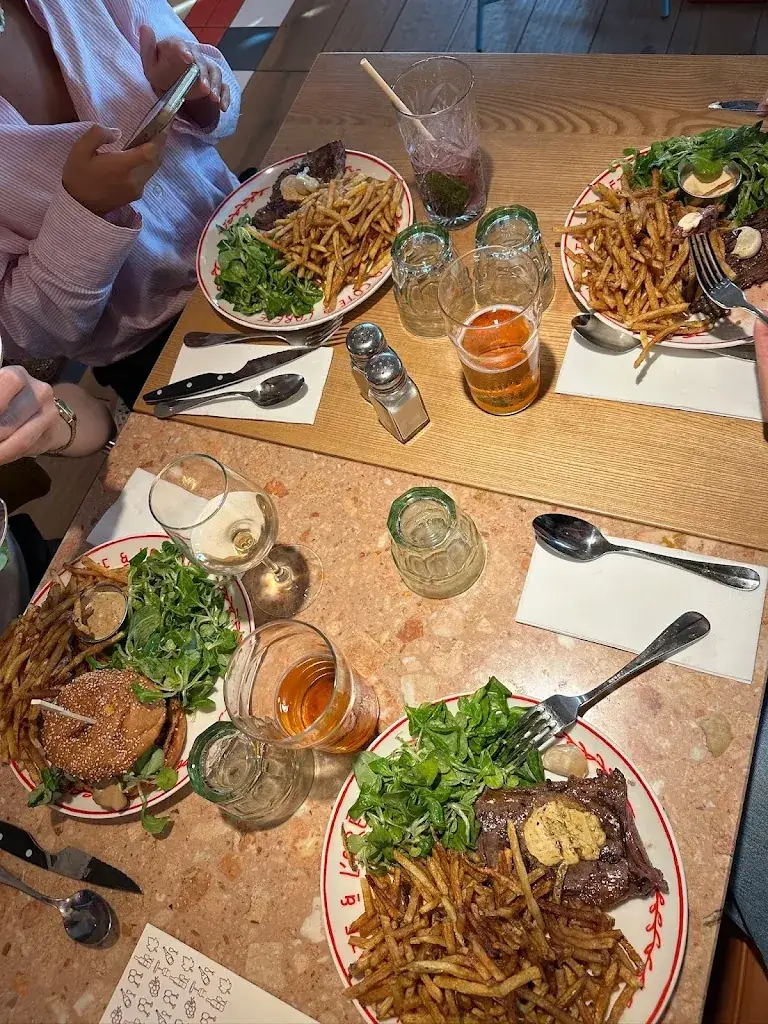 Astrid Vanacker_La Côte et l'Arête - Englos_Sequedin_reseña