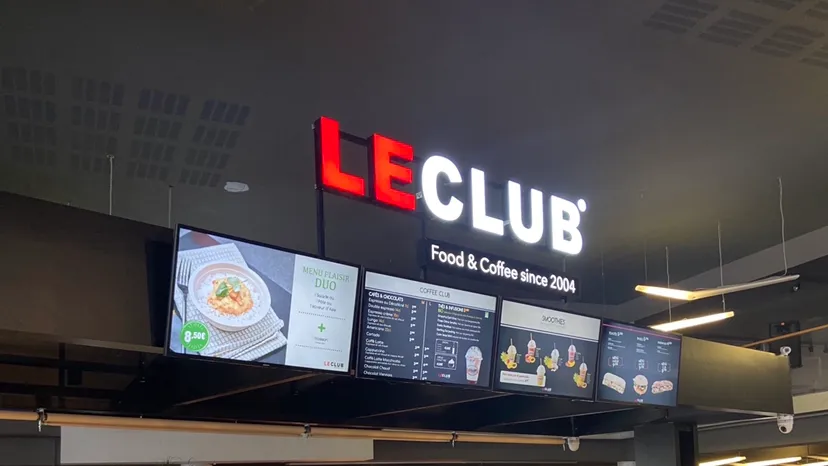LE CLUB Café Kinepolis Lomme_Lille_slider_image_3