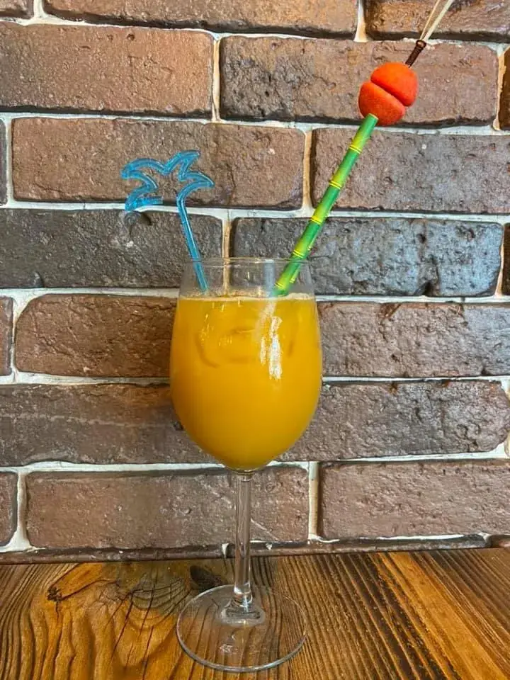 Sweet Rock Café_Albertville_slider_image_2