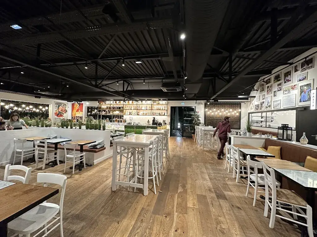 Nick Botha_IT - Italian Trattoria Lomme_Lille_review