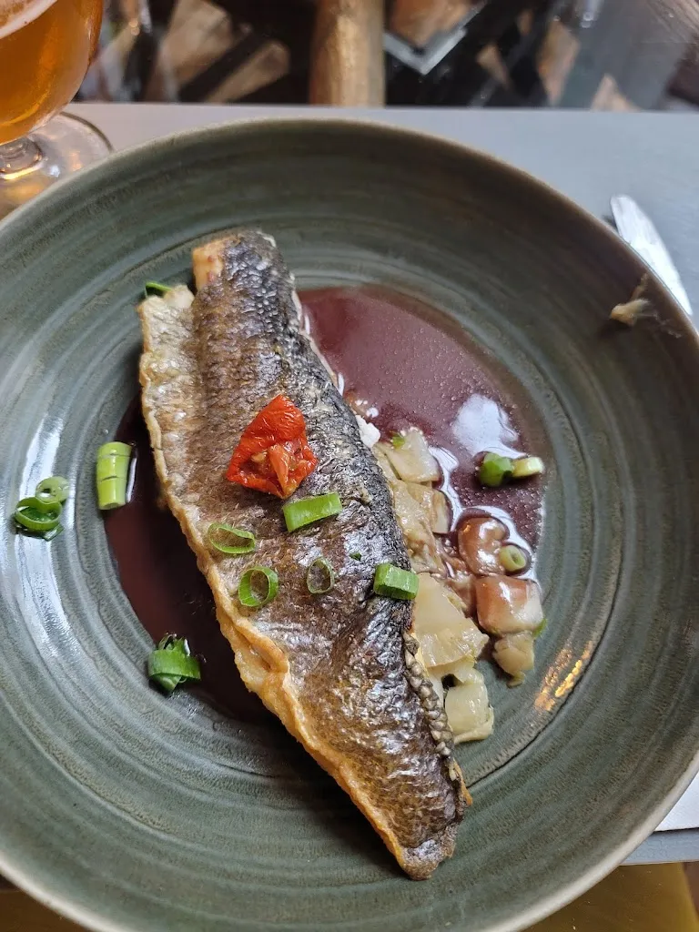 Toronto Flag Shop_Bistrot du Terroir_Compiègne_review