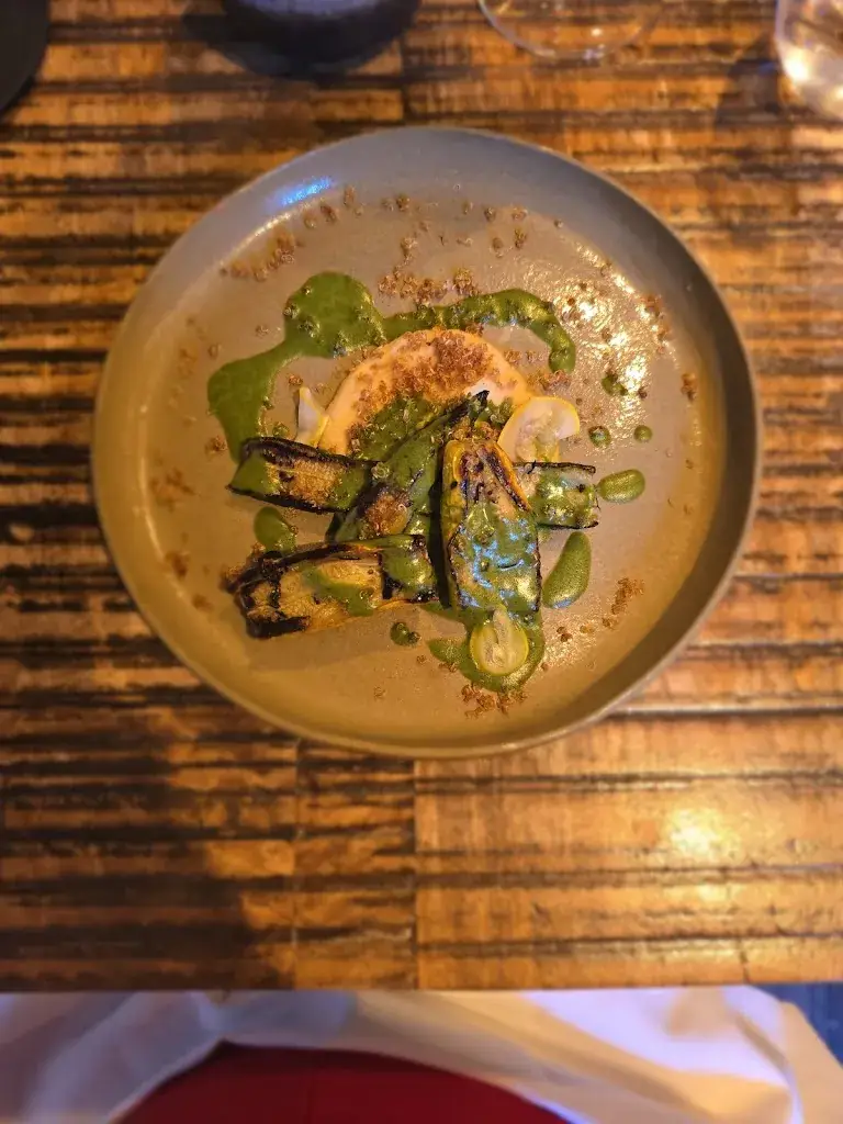 Arlinda Canolli_Les Ferlempins_Compiègne_review