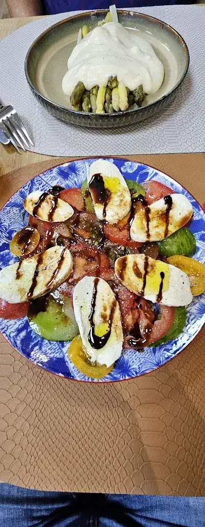 Yacine Iskounen_Le Créatonome_Compiègne_Bewertung