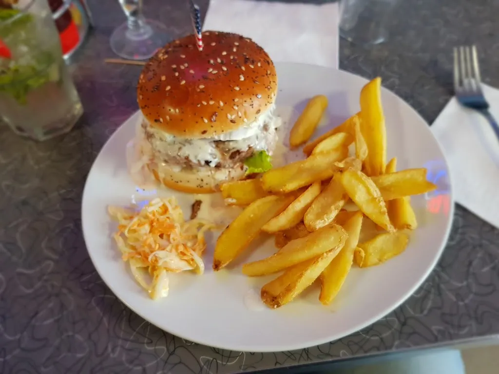 Benjamin DUFEY_Happy Diners_Clairoix_Bewertung