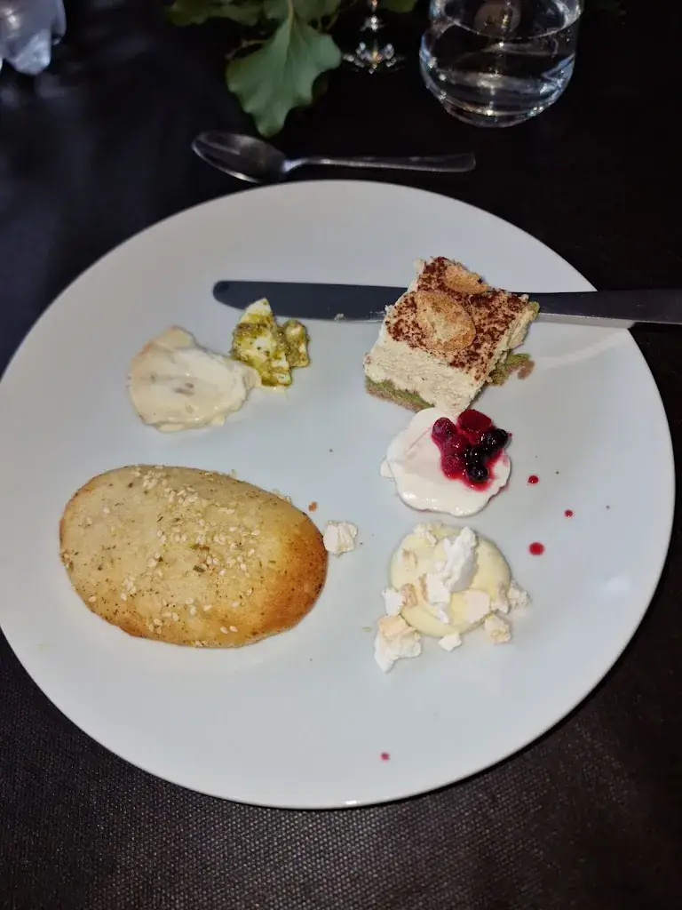 Stéphane_Les 4 Canaux - Salles de réception_Courchelettes_review