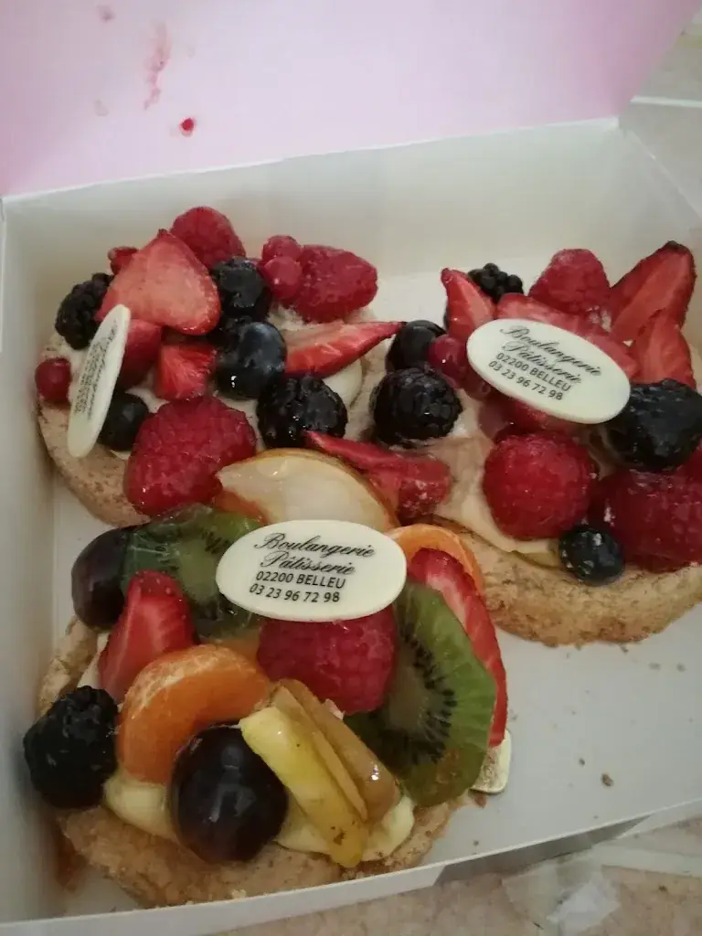 Bonbon Plume_Courmelles_slider_image_2