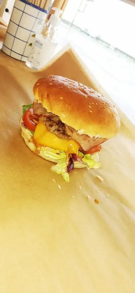 Menu_Chez LN & Mat Food truck_Coulogne_image_4