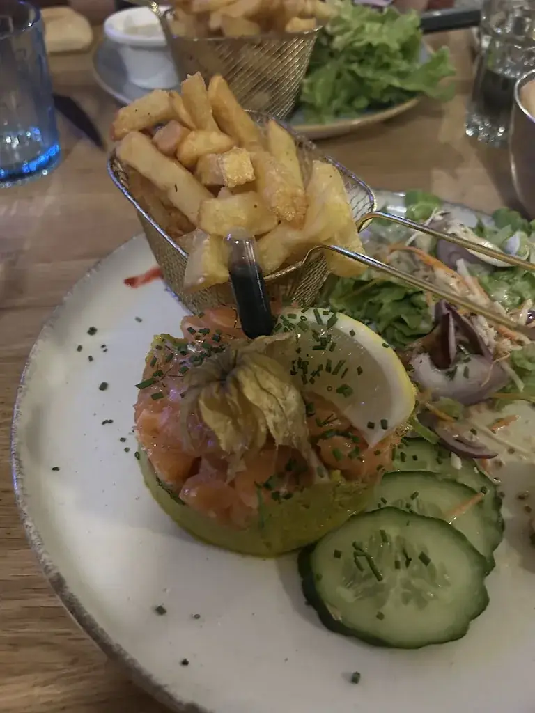 CLAEYSEN Agathe_Restaurant L' Adresse_Courrières_review