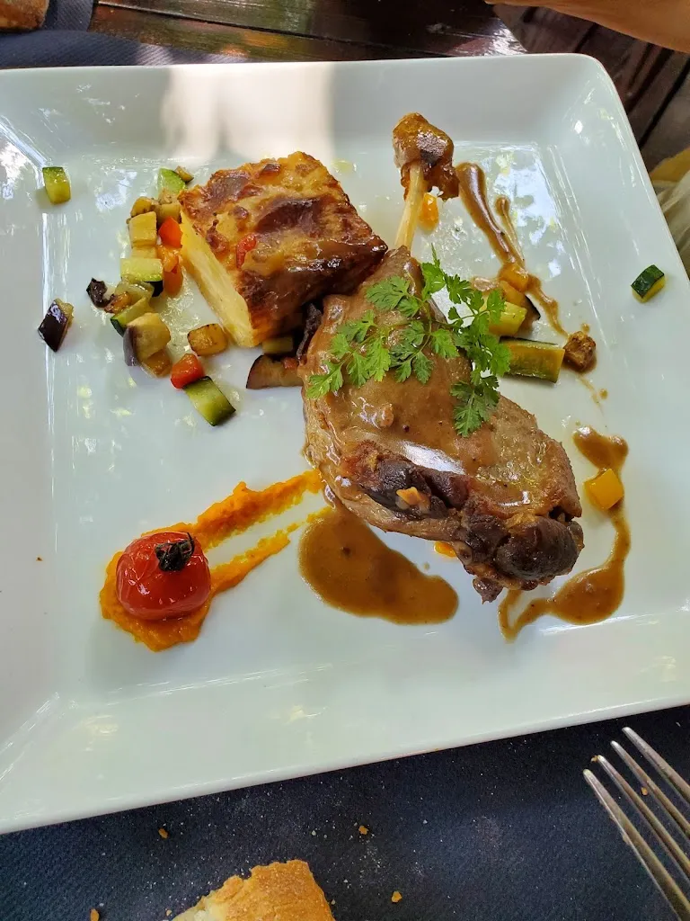 Samuel Gobet _Le Pavillon_Cours_review