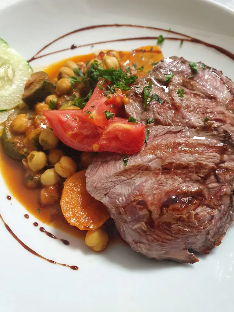 L'ANZAC Pub_Corbie_slider_image_2