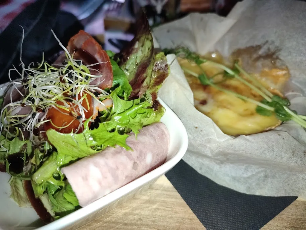 Restaurant Le Val d'Ancre_Bonnay_slider_image_3