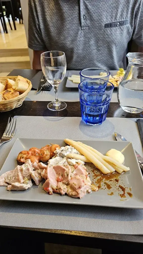 Marc Gonçalvès_L'annexe_Crézancy_review