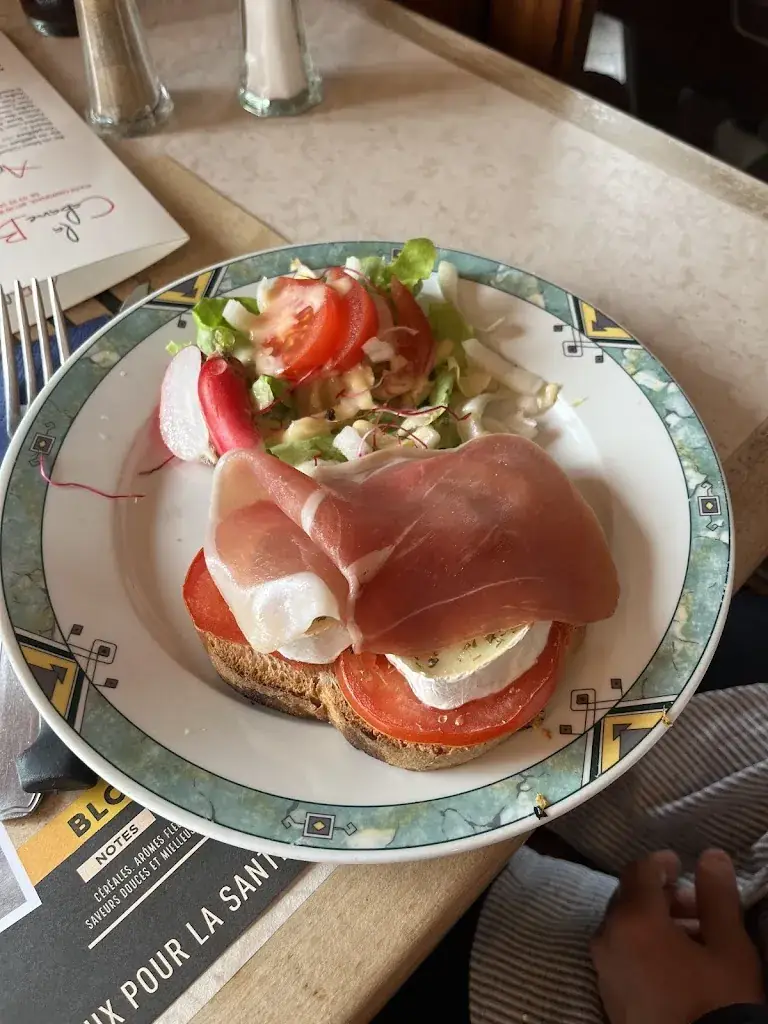 Salih_La Cabane Bambou_Brailly-Cornehotte_review