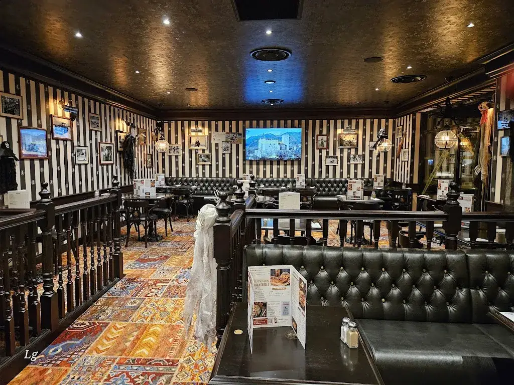 Au Bureau - Pub et Brasserie restaurant in Coquelles