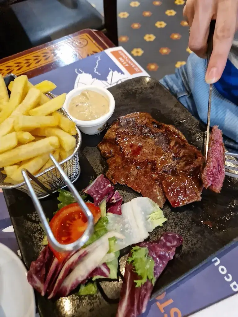 Menü_The Black Bull Pub_Coquelles_Bild_7