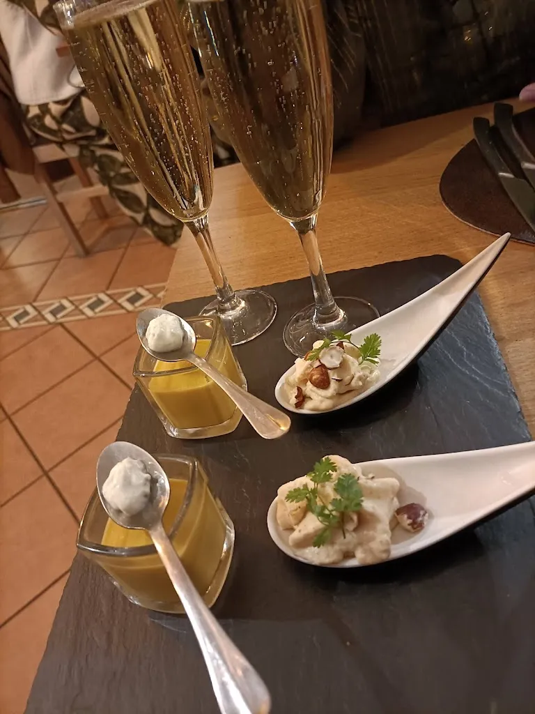 Menü_Restaurant Le Relais Fleuri_Roanne_Bild_8