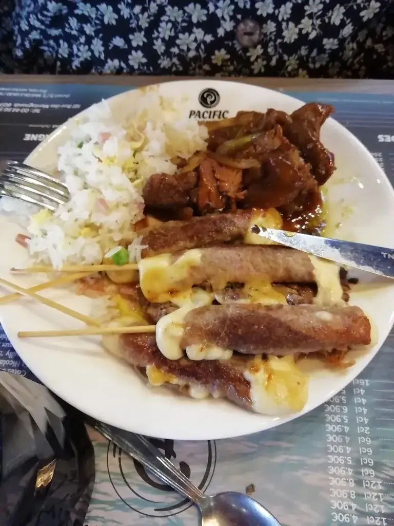 Menu_Restaurant Pacific_Saint-Maximin_image_9