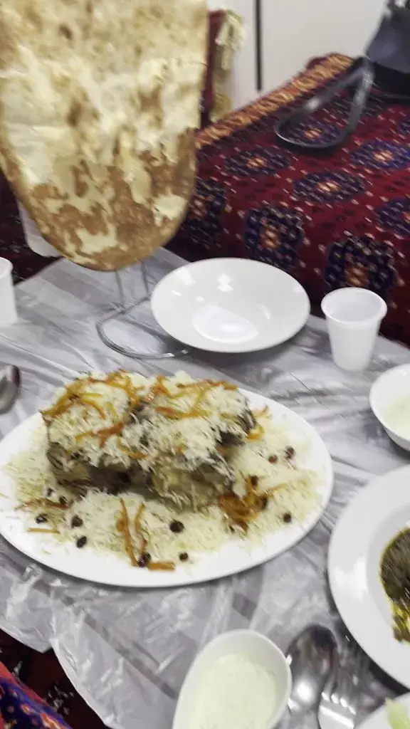 Pamir Grill_Creil_slider_image_2