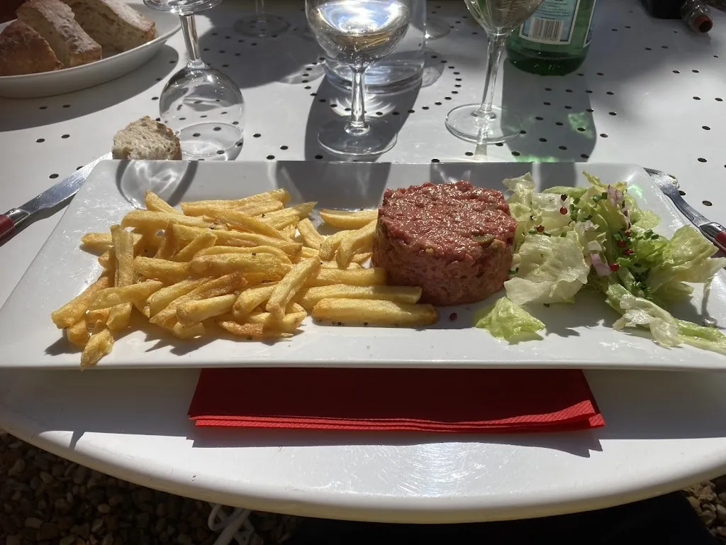 Chez Mézou_Couzon_slider_image_1