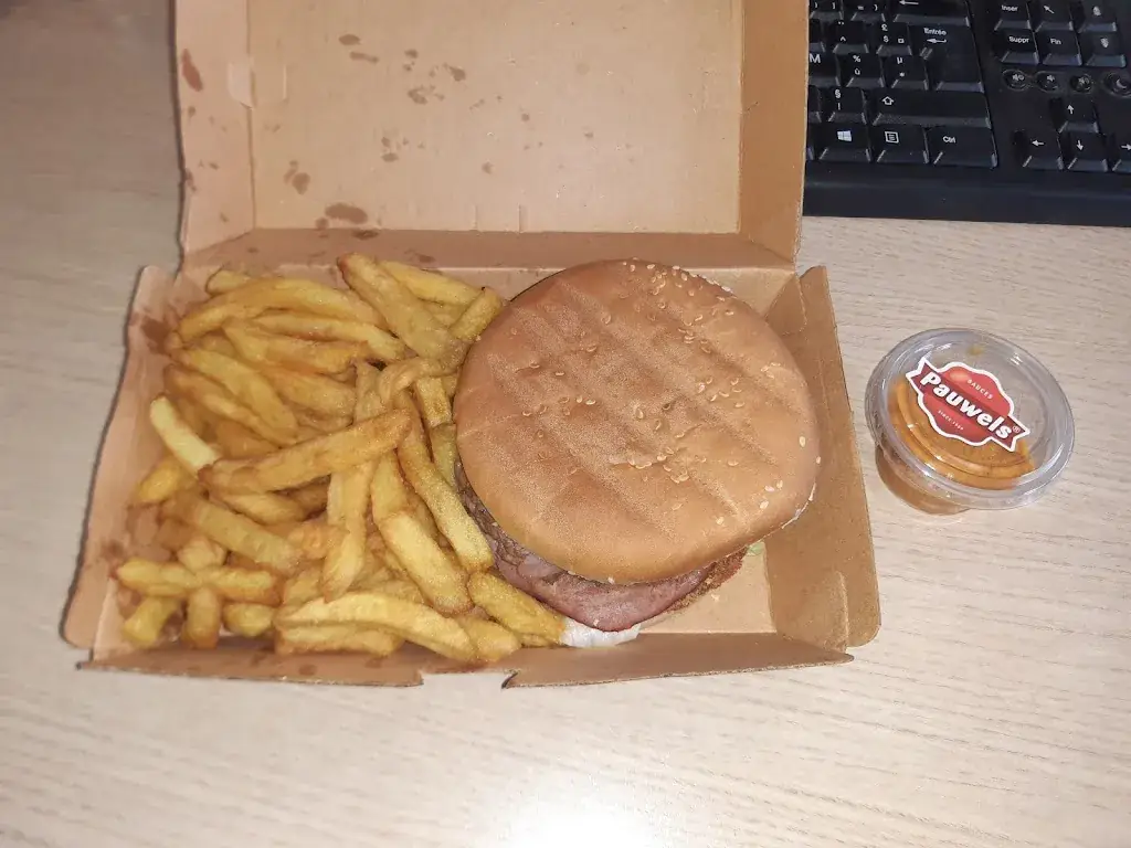 Friterie Chez Gaëlle_Crouy_slider_image_2