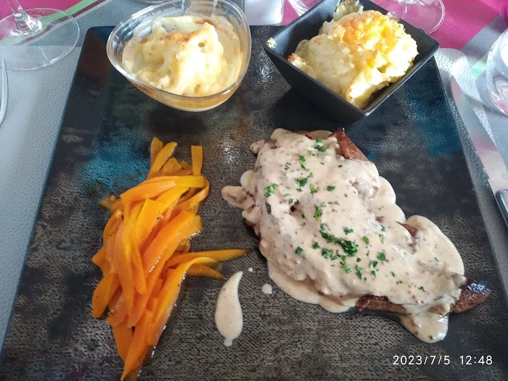 Nathalie DELFORT_Le Chantilly_Denain_recensione