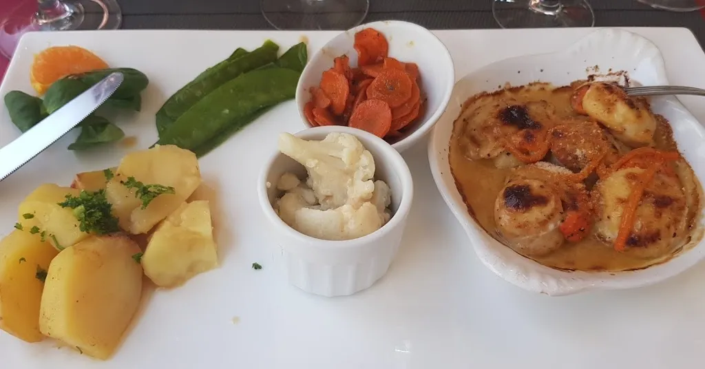 Melanie Robert_Le Chantilly_Denain_recensione