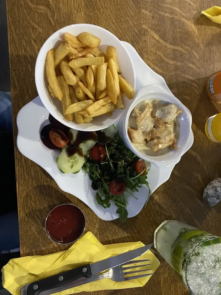 Quentin MOLIN_Au Maxélo_Deûlémont_review