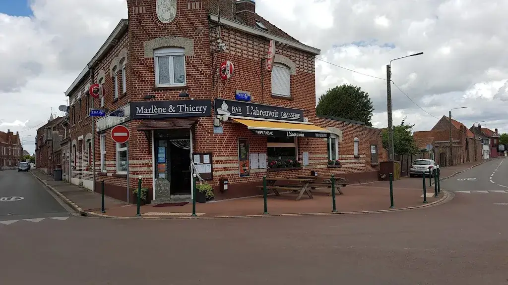 Daniel RUIZ_Café Brasserie l’Abreuvoir_Deûlémont_review