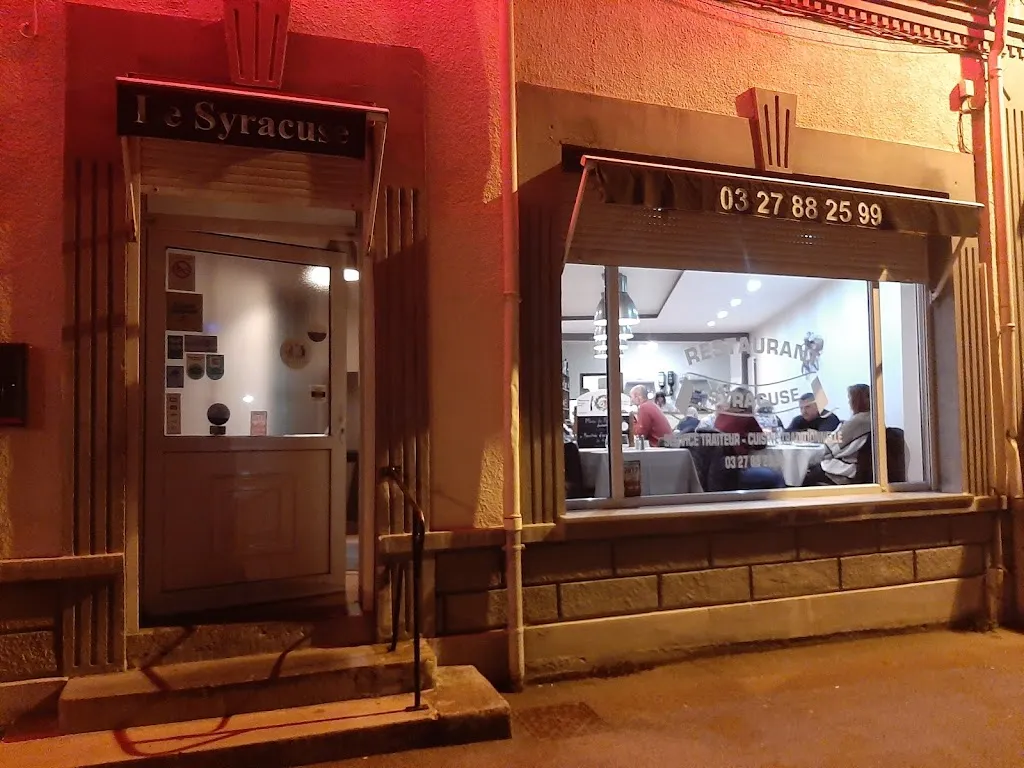 LE SYRACUSE restaurant in Dechy