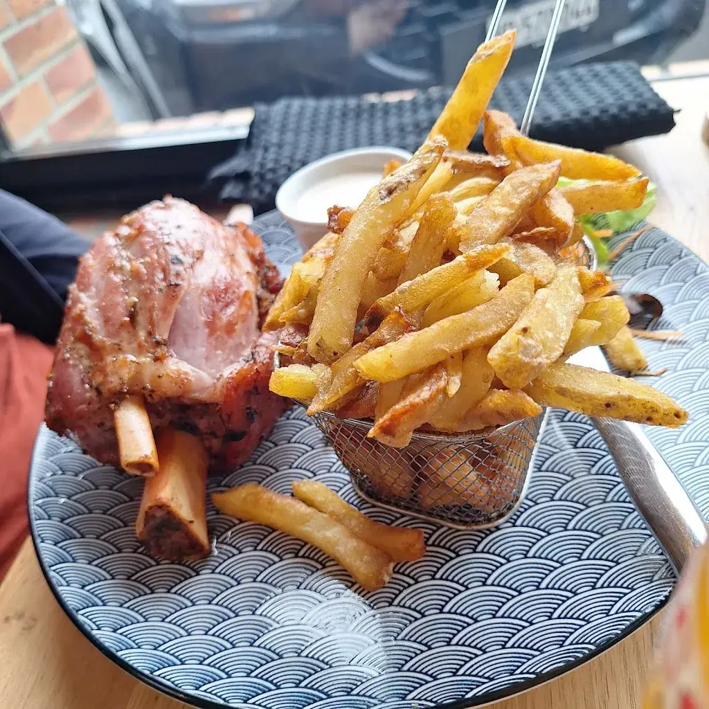 Le Sacha_Férin_slider_image_3