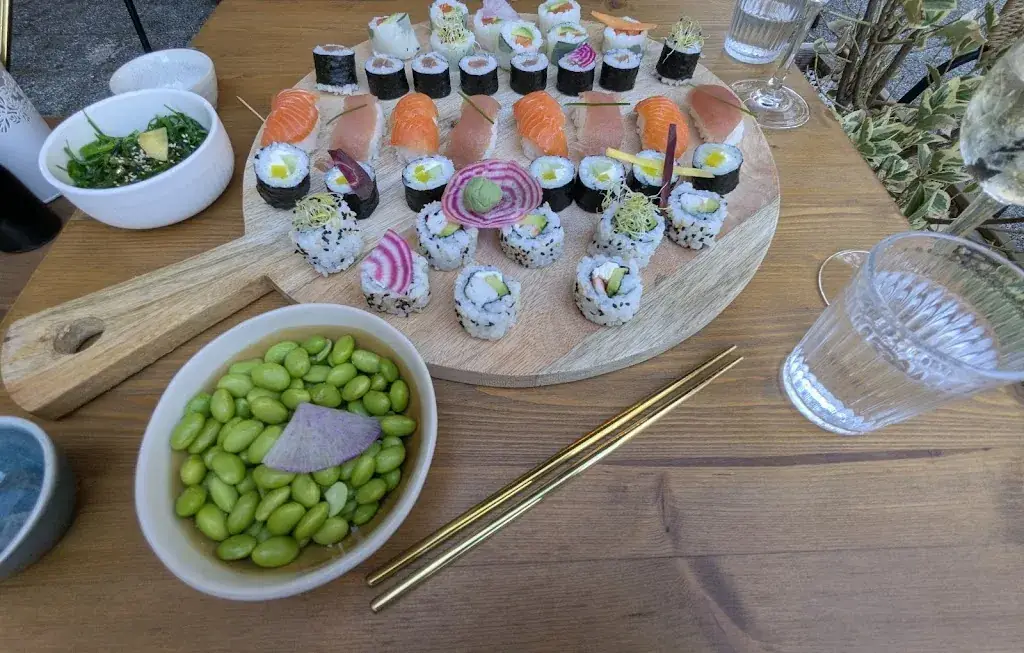 Marylène Mazoyer_Bahia Sushis et Compagnie_Albertville_review