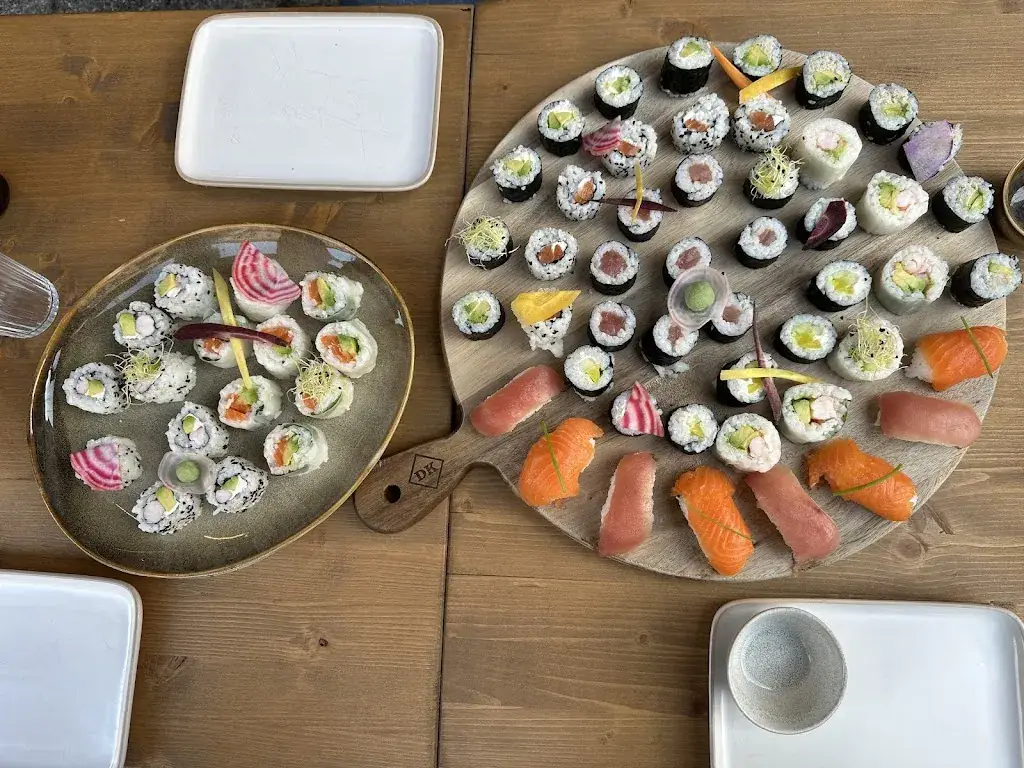 Bahia Sushis et Compagnie_Albertville_slider_image_3