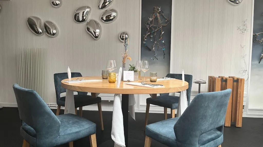 Aubergade restaurant in Dury