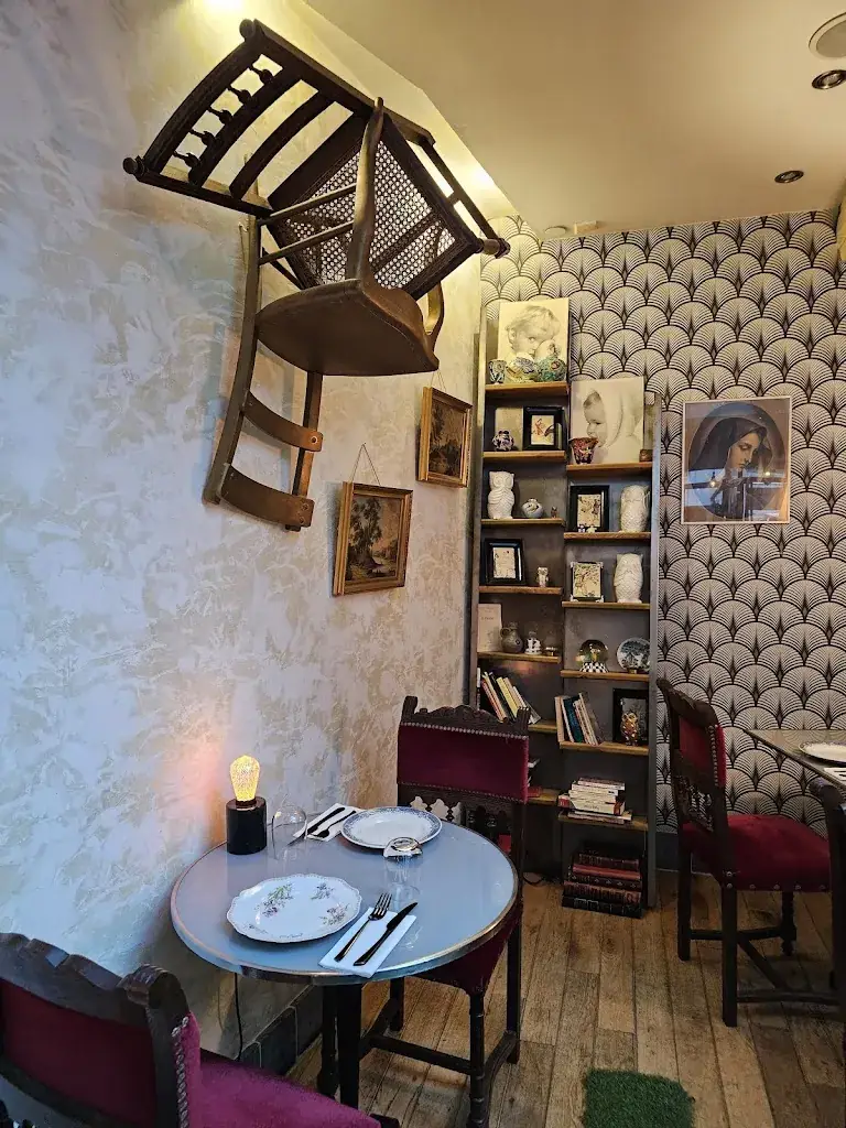 Lesley Searle_Querelle_Amiens_recensione