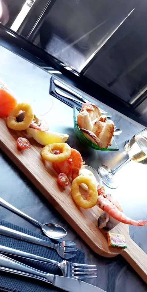 michelle pepper_Les Oyats_Cucq_review