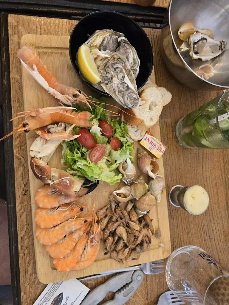 Carmelo Bongiorno_Le bar à crustacés_Cucq_review