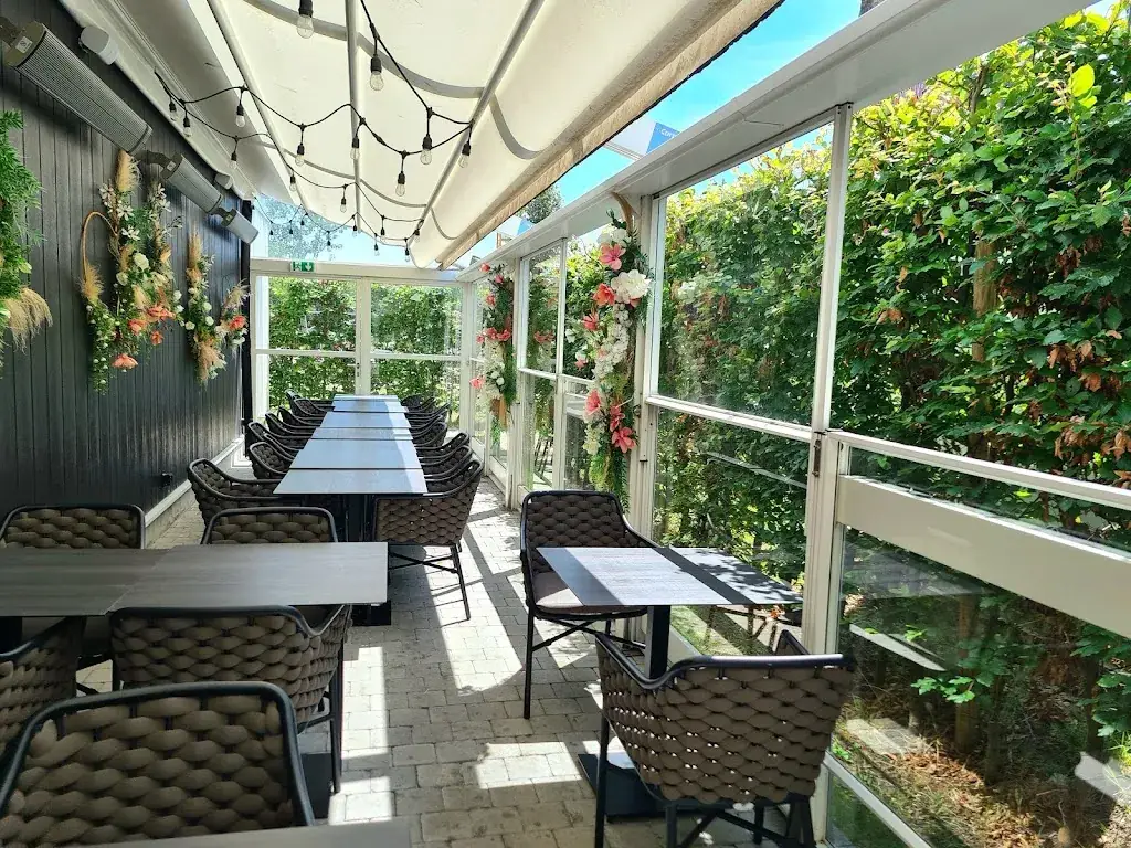 Joelle Fernowka_Bowling & Restaurant - La Goudale Cucq_Cucq_Bewertung