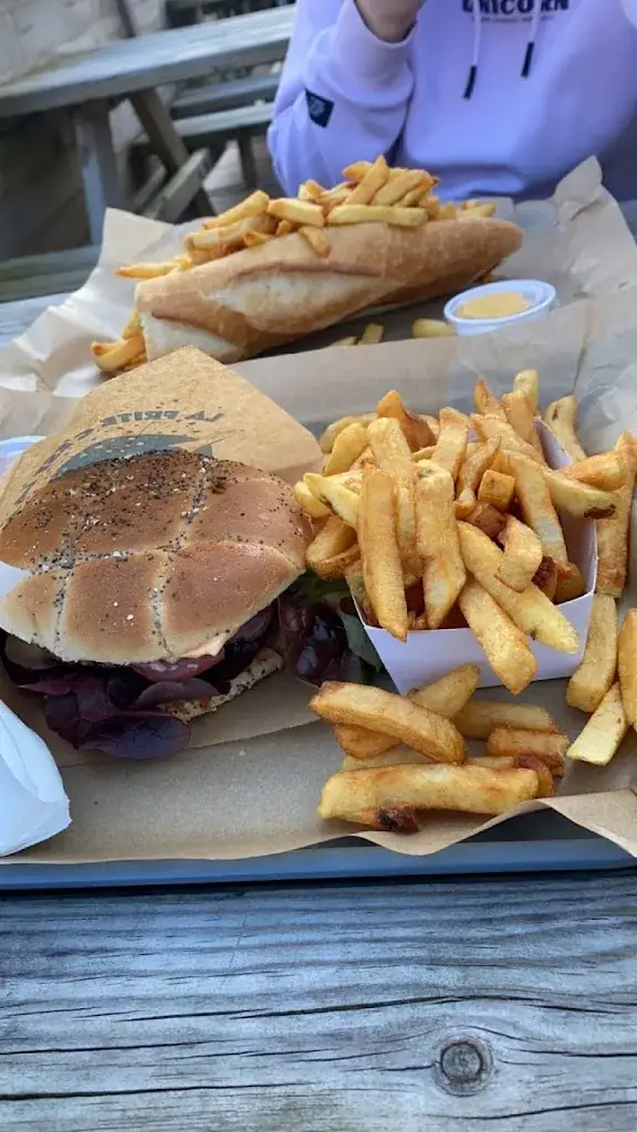 Menu_Friterie Adresse 1752 street 🍟🍔_Cucq_image_9